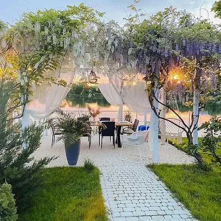 Therme - Corbeanca By The Lake Luxury Villa Exterior photo